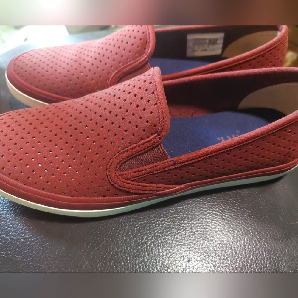 NEW Sperry Top-Sider Seaside Perforated Varsity Women's Wine Sneaker